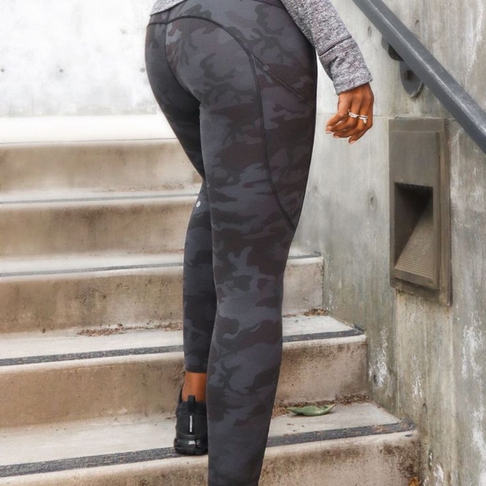 LULU LEMON Camo Leggings-Fast and frees